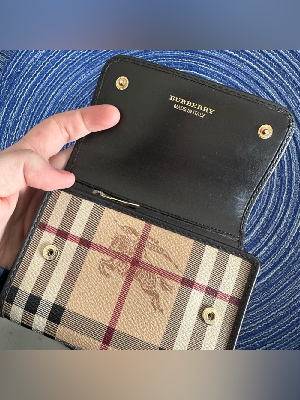 Burberry Beige Black Red Check Wallet - Picture 8 of 15